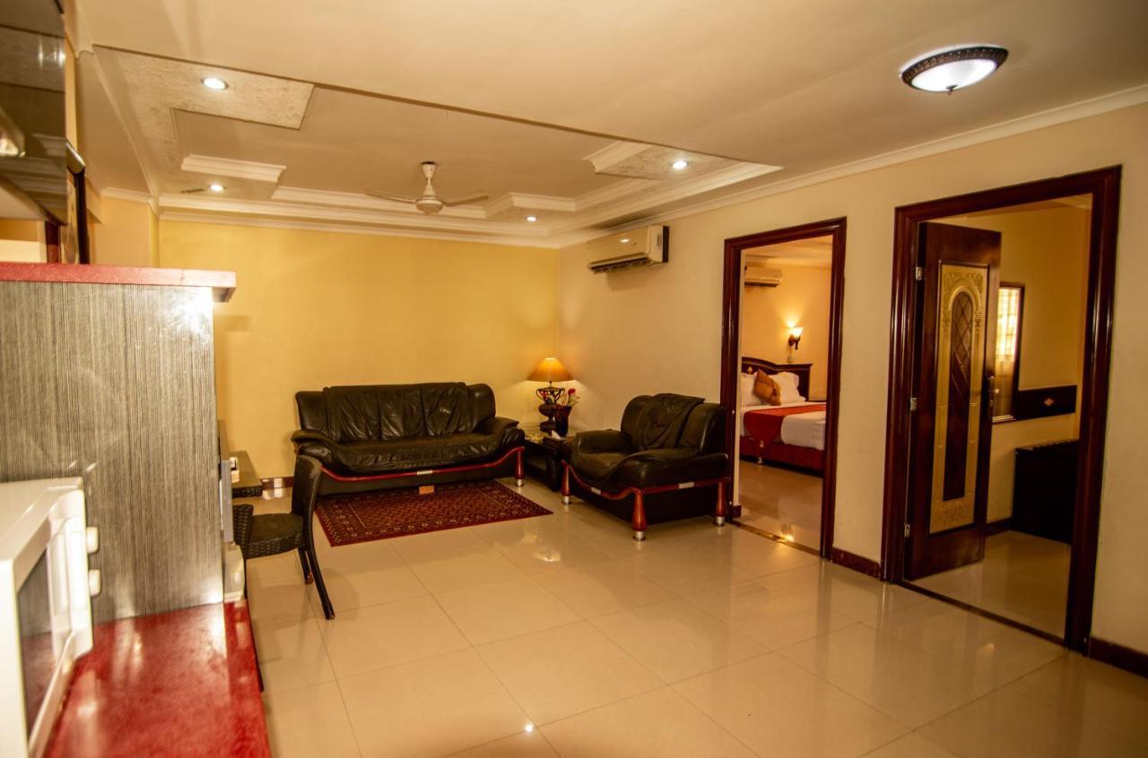 Urban Rose Hotel & Apartments Dar es Salaam Exterior foto