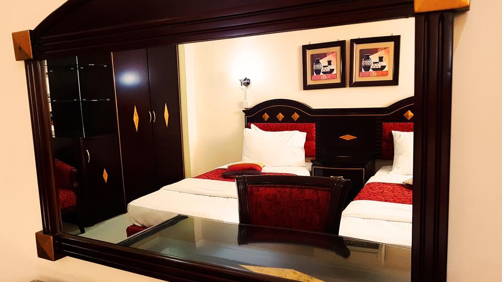 Urban Rose Hotel & Apartments Dar es Salaam Exterior foto